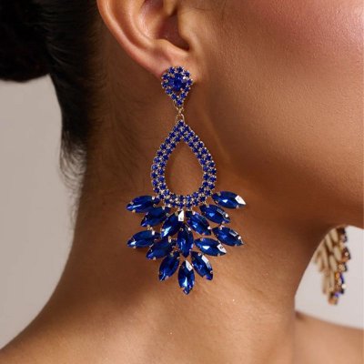 Exaggerated Fashion Solid Color Rhinestone Earrings