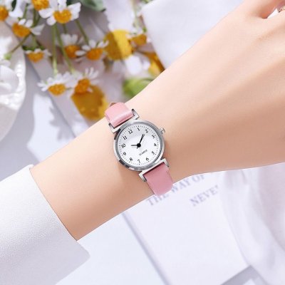 Women Fashion Simple Round Dial Quartz Watch