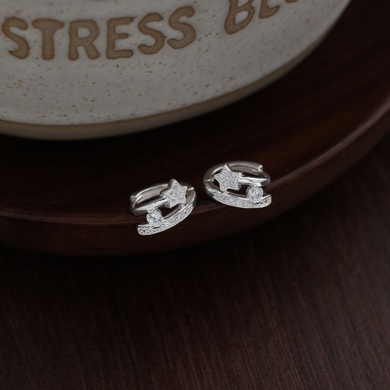 Women Simple Fashion Sterling Silver Star Ear Buckle