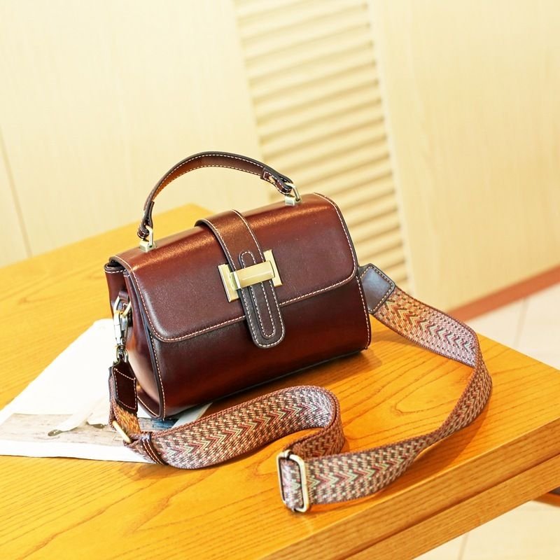 Women Retro Premium Leather Handbag Messenger Bag