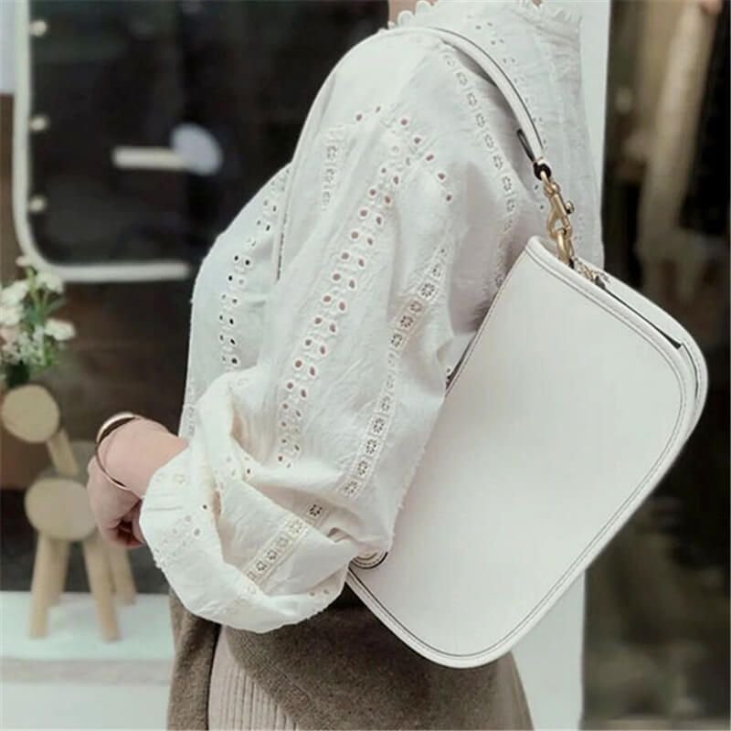 Women Fashion Solid Color Zipper Metal Decorative Genuine Leather Bag