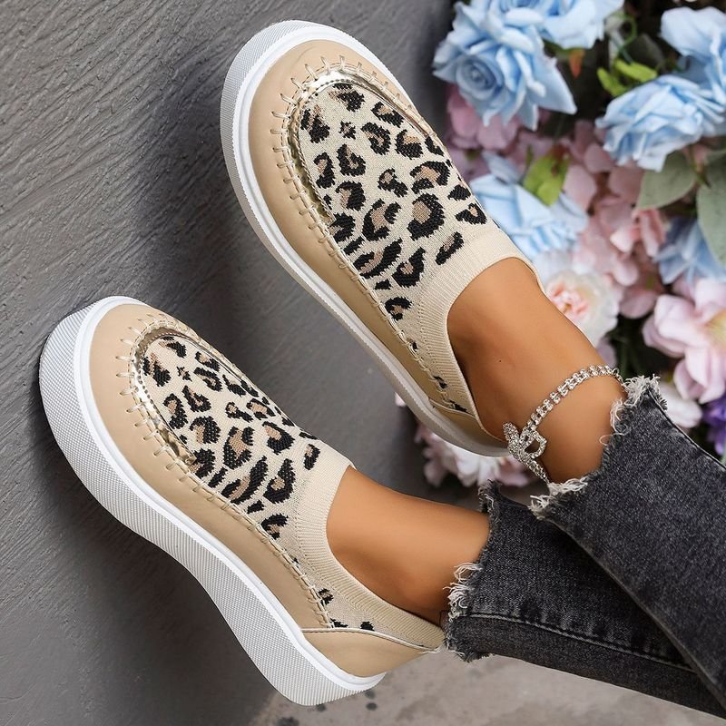 Plus Size Women Casual Leopard Mesh Loafers