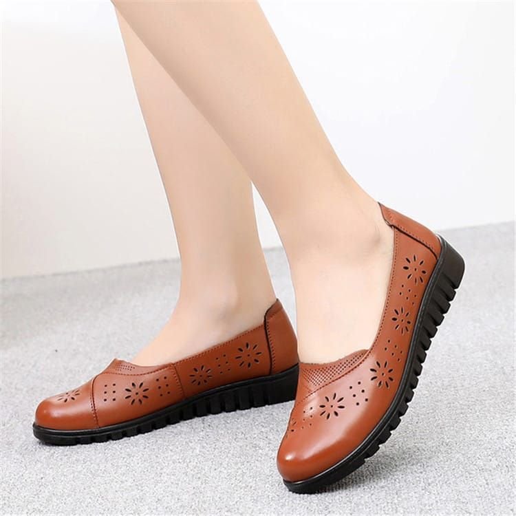 Size:4.5-10 Women Causal Slip On Hollow Out Carving Loafers