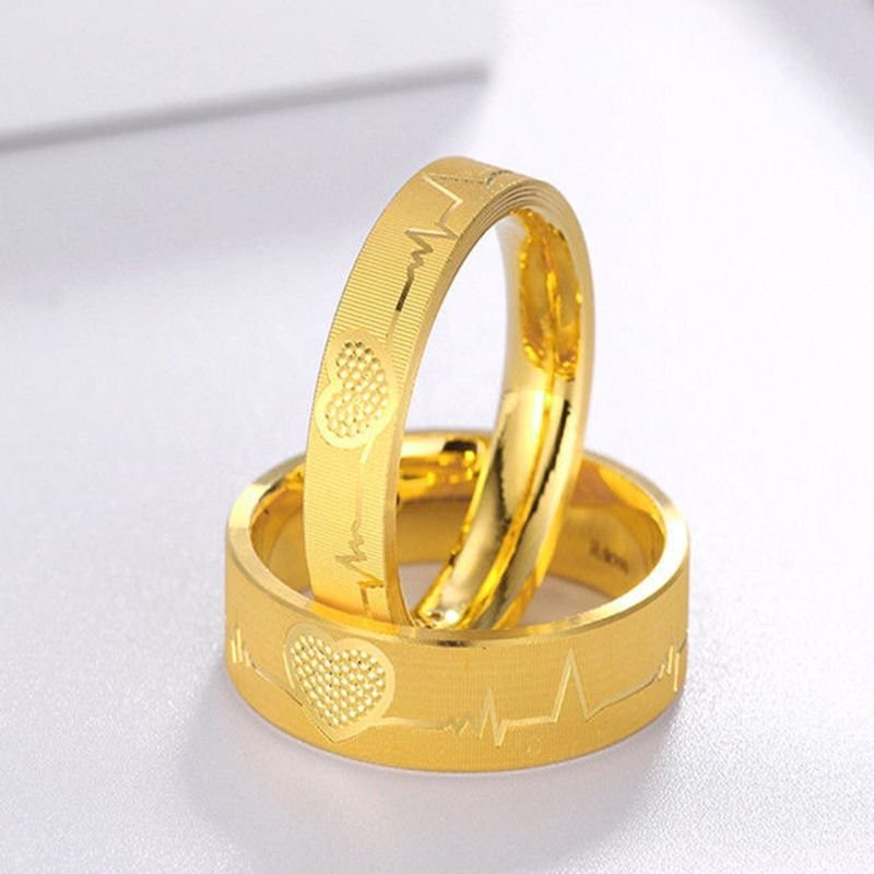 Simple Fashion Heart-Shaped Carved Couple Ring