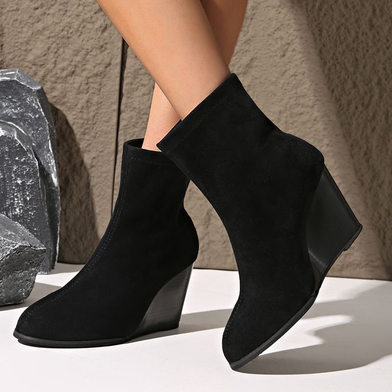 Autumn Winter Women Fashion Plus Size Suede Wedge Heel Short Boots