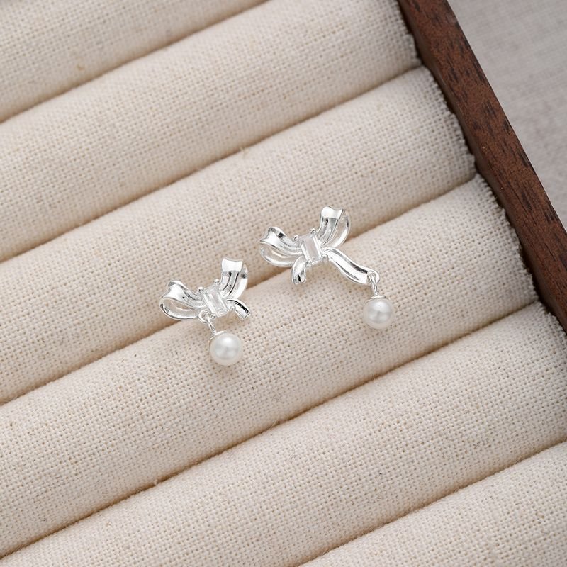 Women Simple Fashion Sterling Silver Bow Pearl Earrings