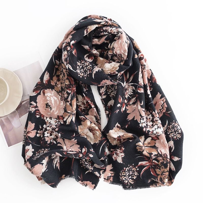 Autumn And Winter Women Fashion Floral Printed Cashmere Scarf