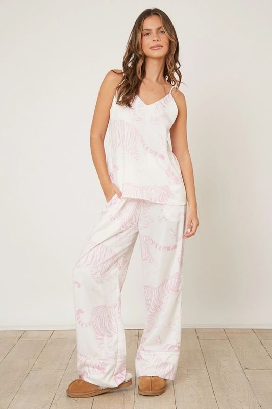 Summer Women Fashion V-Neck Tiger Cheetah Print Sling Home Pajamas Set