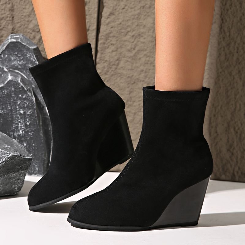 Autumn Winter Women Fashion Plus Size Suede Wedge Heel Short Boots