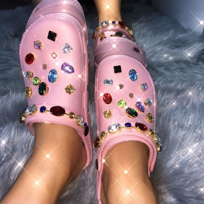 Women Fashion Rhinestone Floral Muffin Hole Slippers