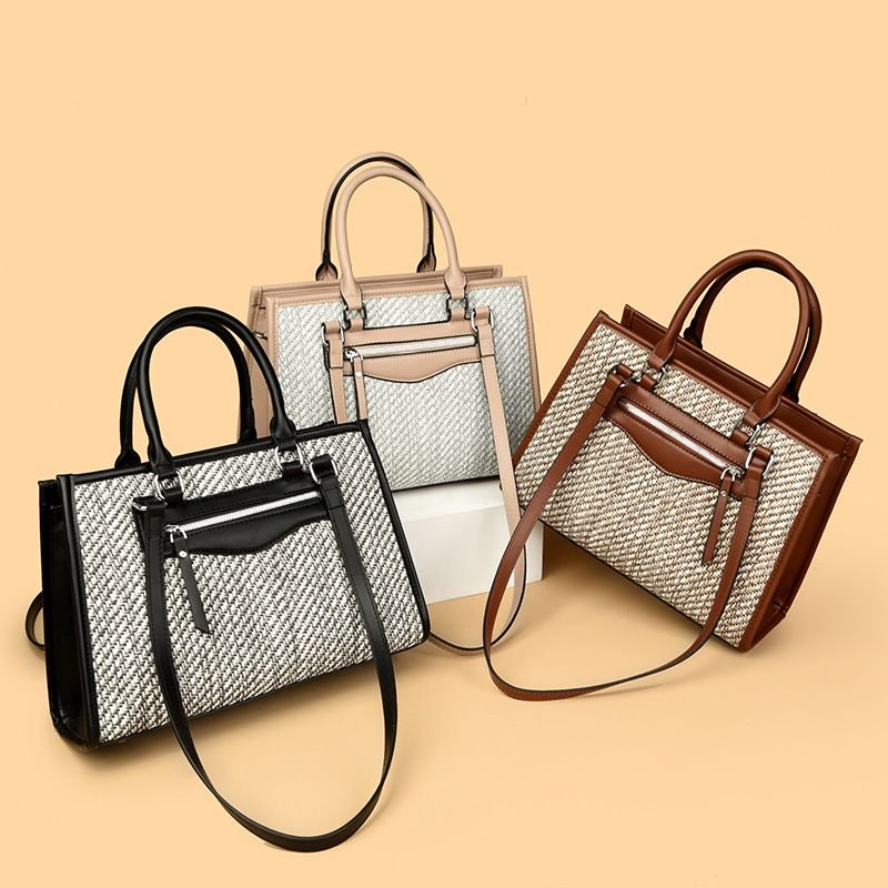 Casual Woven Large Capacity Handbag