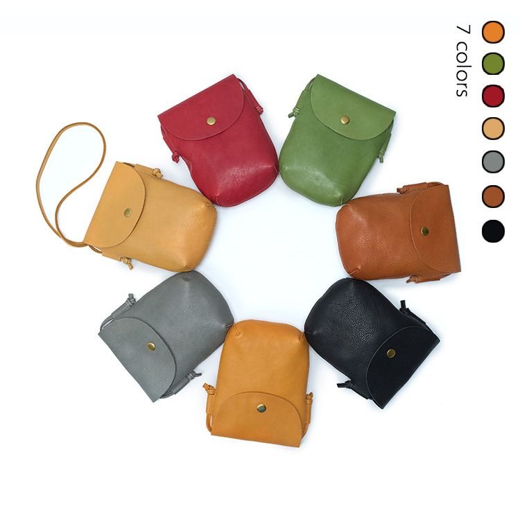 Women Simple Solid Color Leather Flap-On Mini Crossbody Bag